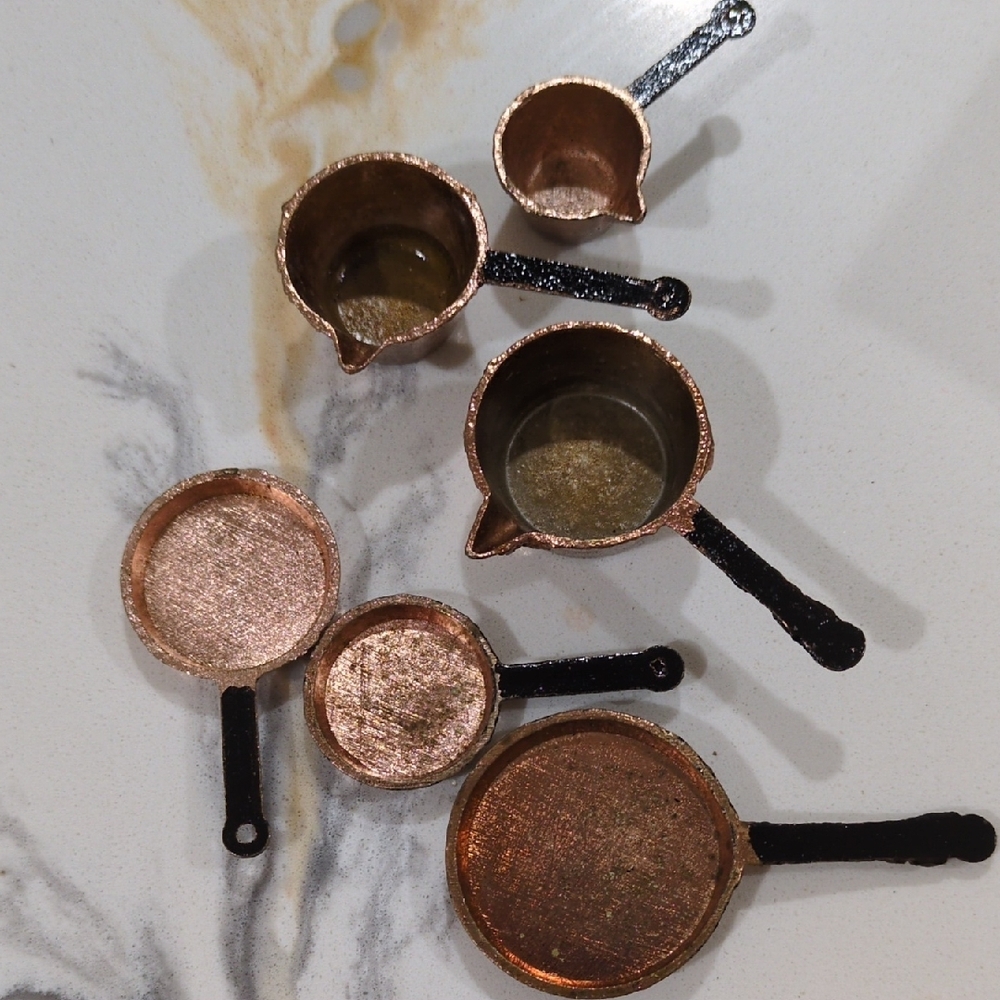 Copper Pot Set, For a Doll House Kitchen. - Picture 2 of 4